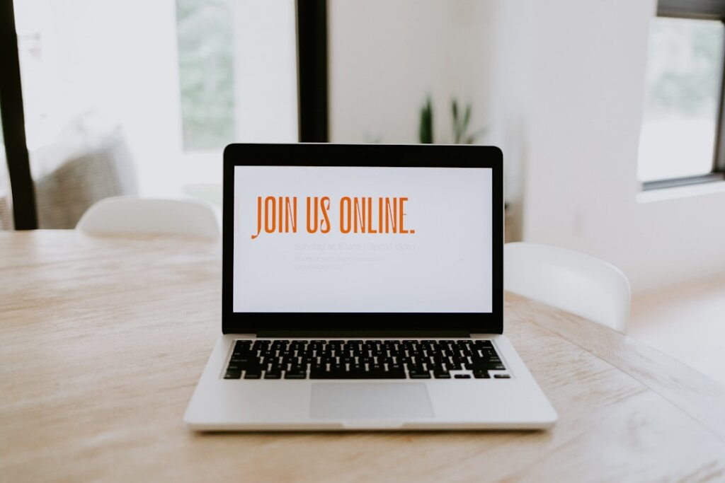 Photo borrowing money online