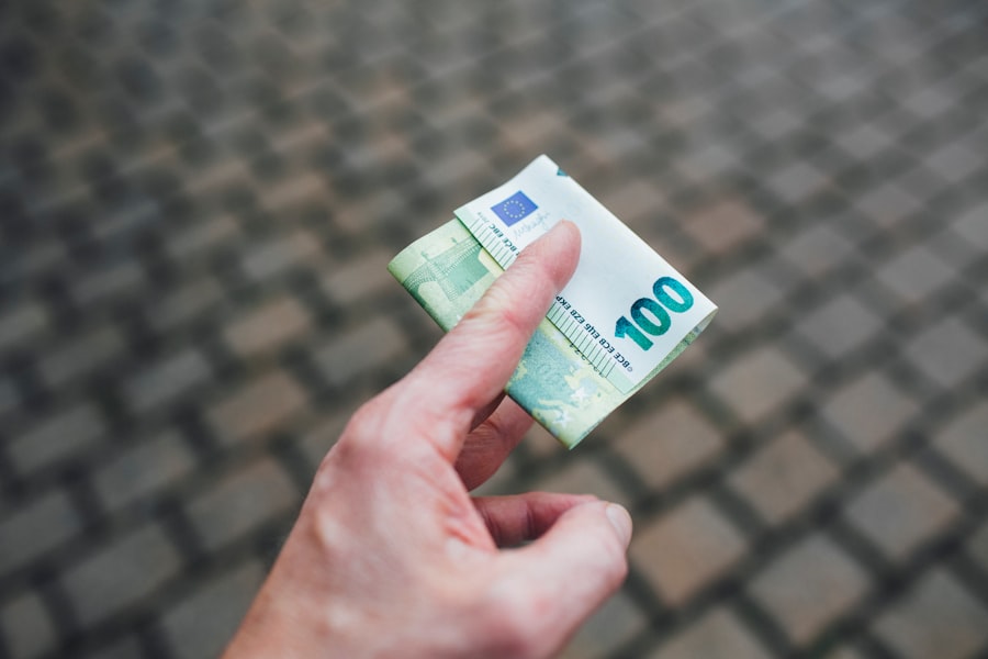 Photo borrowing money online