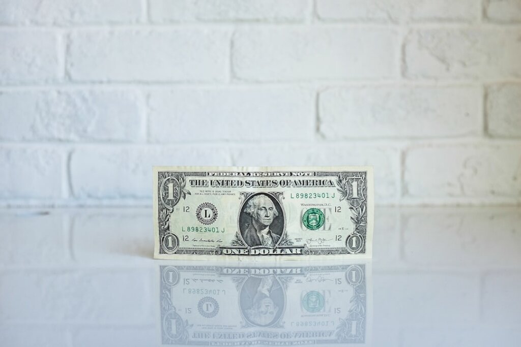 Photo debt consolidation without collateral
