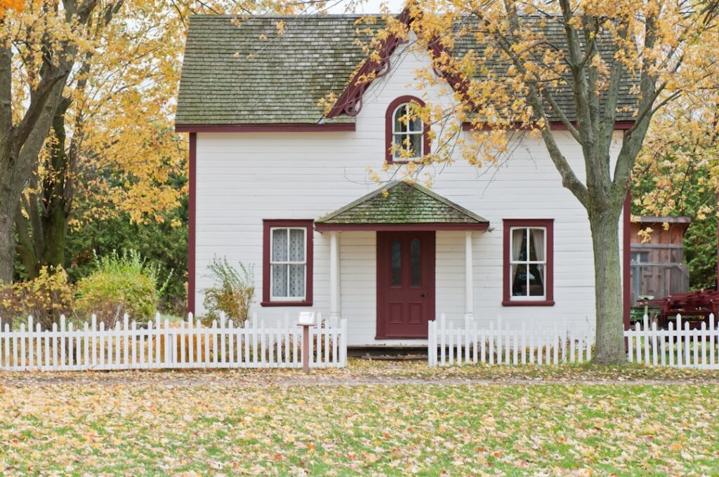 Photo mortgage loans