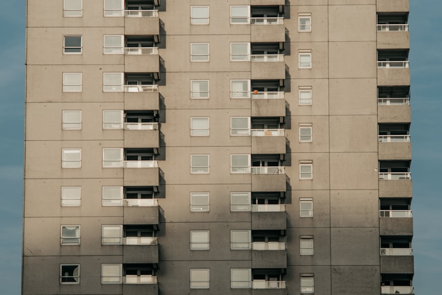 Photo credit against real estate