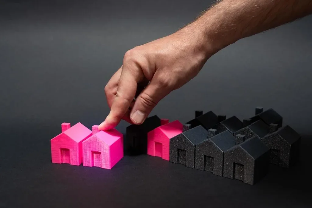 Photo loans against real estate collateral