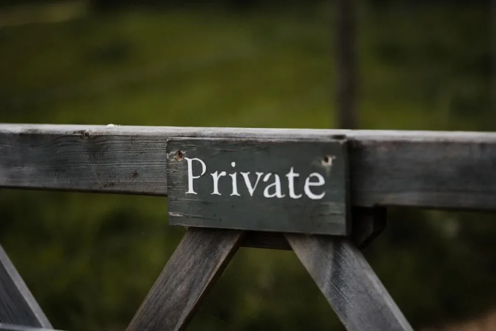 Photo private lenders online
