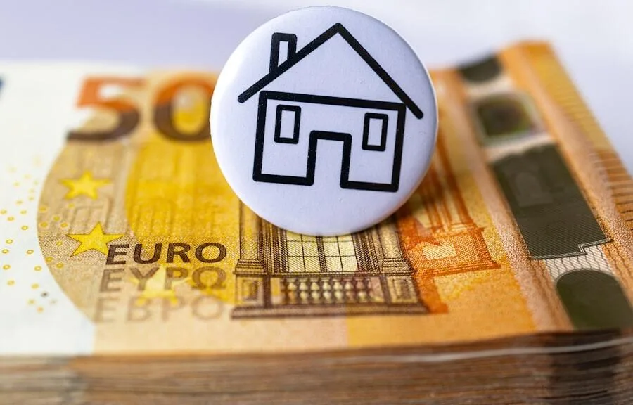 Photo refinancing loan without collateral